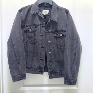 Forever 21 Los Angeles Faded Black Denim Jacket
